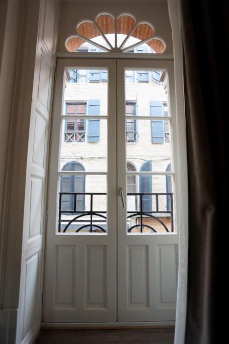 Chez Juliette, Proche Place Nationale Avec Parking มงโตบ็อง ภายนอก รูปภาพ